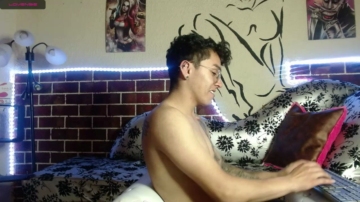 Eithann_Brown  10-08-2021 Recorded Video Nude